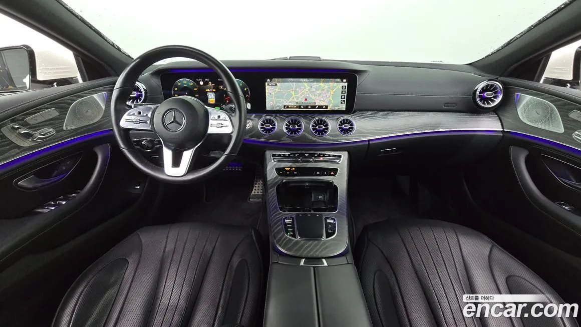 Mercedes-Benz CLS-Class — фото 8
