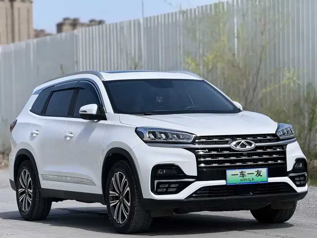 Chery Tiggo 8 — фото 10