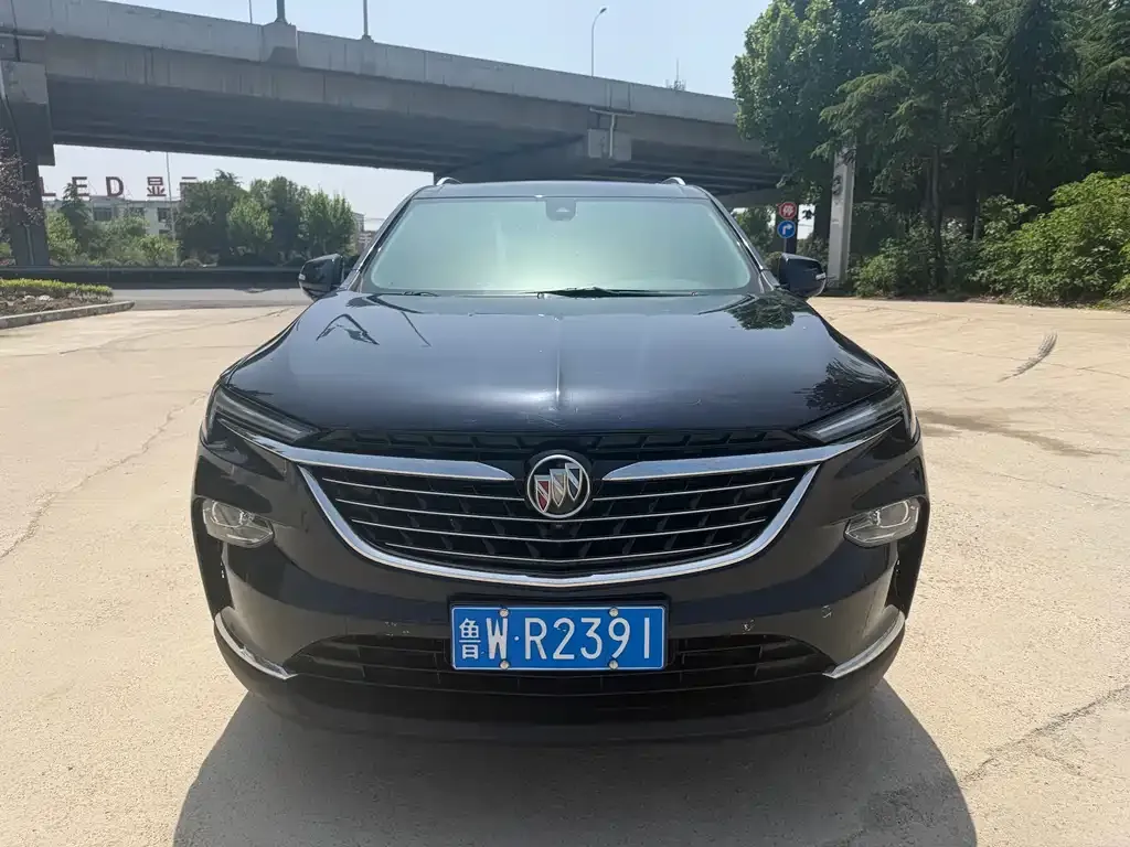 Buick Enclave — фото 1