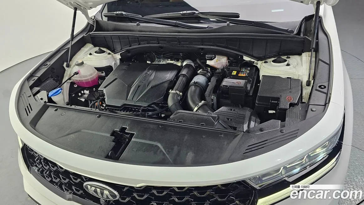 Kia Sorento — фото 8