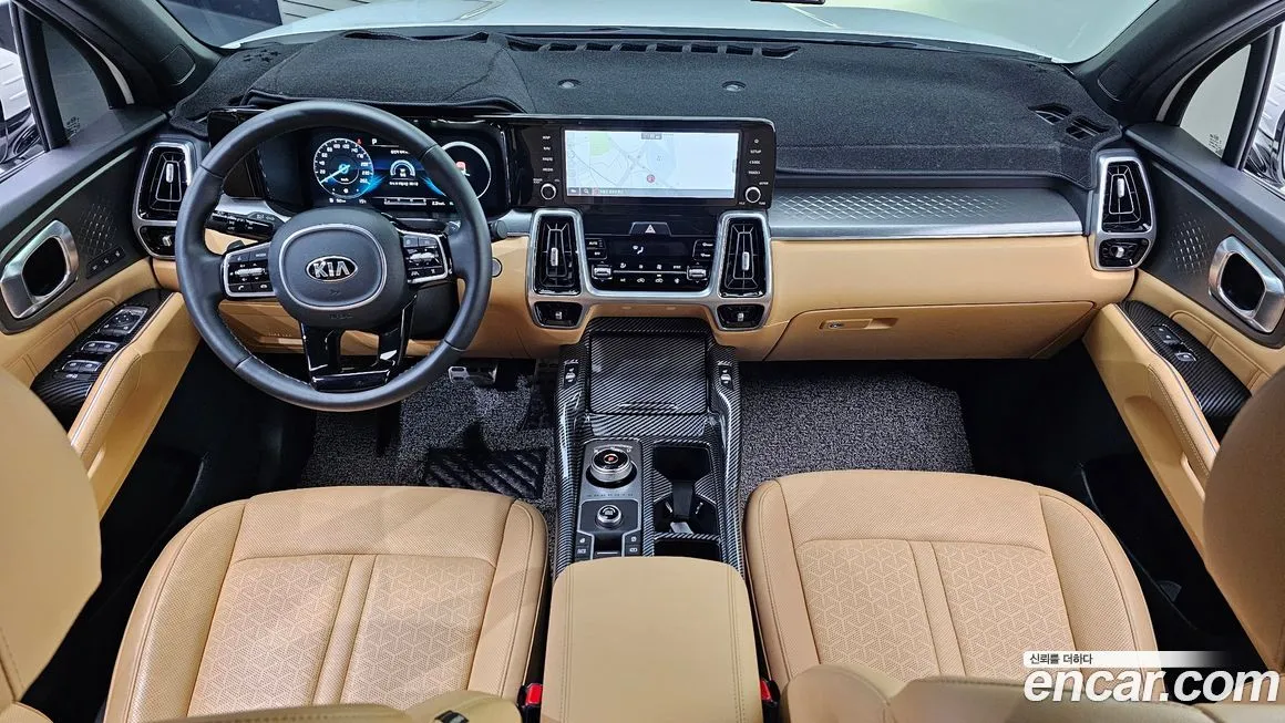 Kia Sorento — фото 9