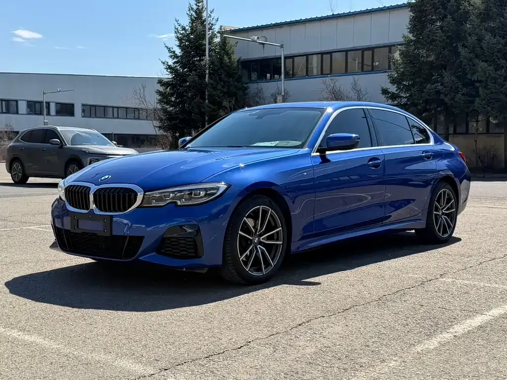 BMW 3 Series — фото 1