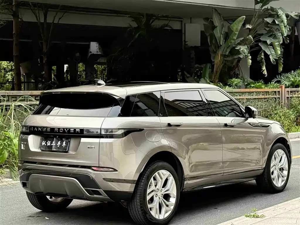 Land Rover Evoque — фото 7