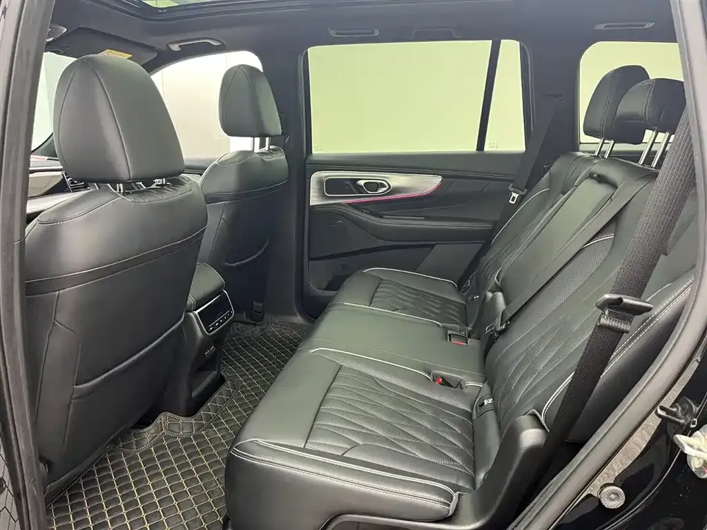 GAC Motor Trumpchi GS8 — фото 2
