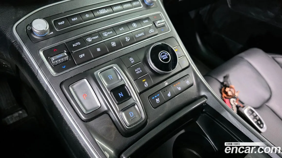 Hyundai Santafe — фото 8
