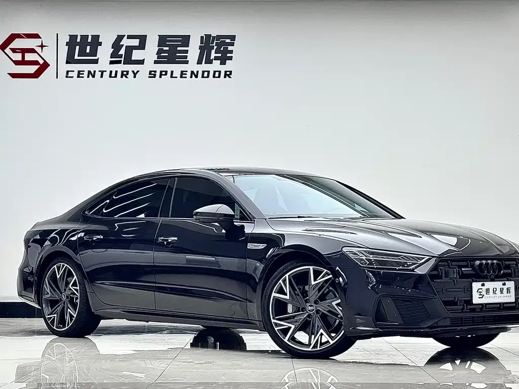 Audi A7L — фото 1