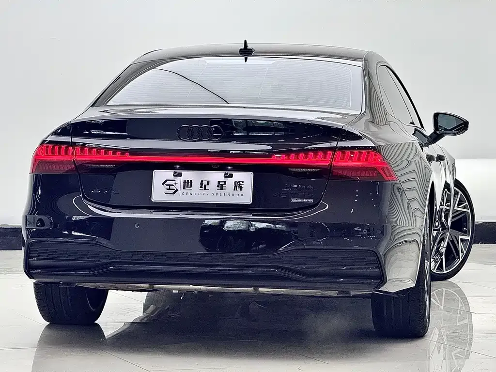 Audi A7L — фото 3