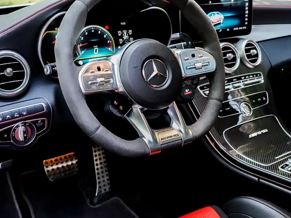 Mercedes-Benz C-Class AMG — фото 4