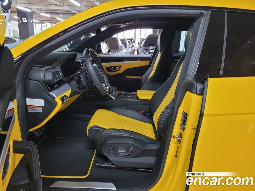 Lamborghini Urus — фото 8