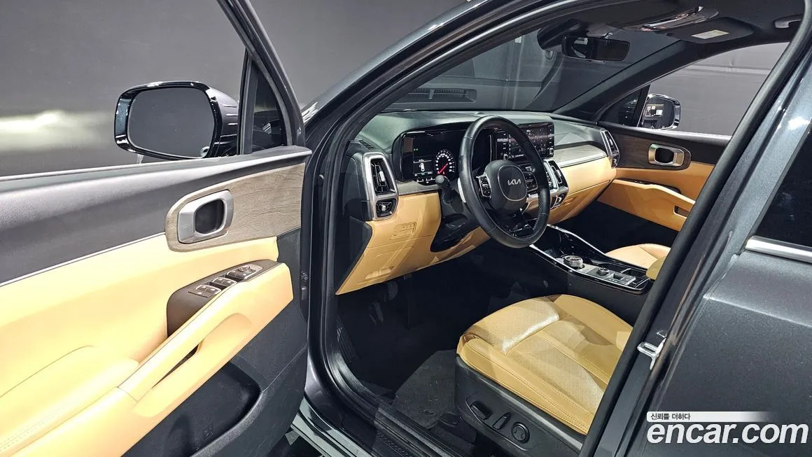 Kia Sorento — фото 6