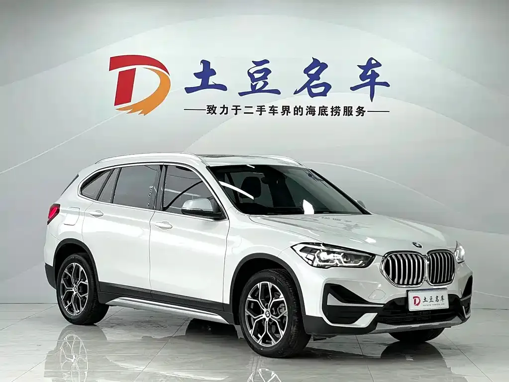 BMW X1 — фото 4
