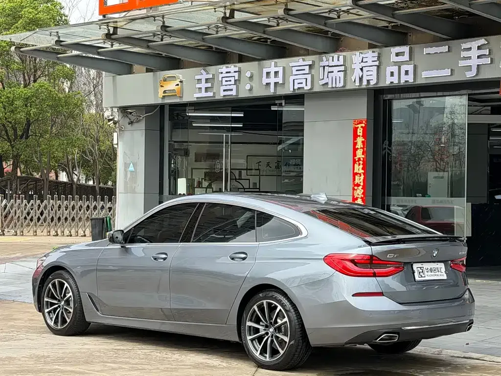 BMW 6 Series GT — фото 10