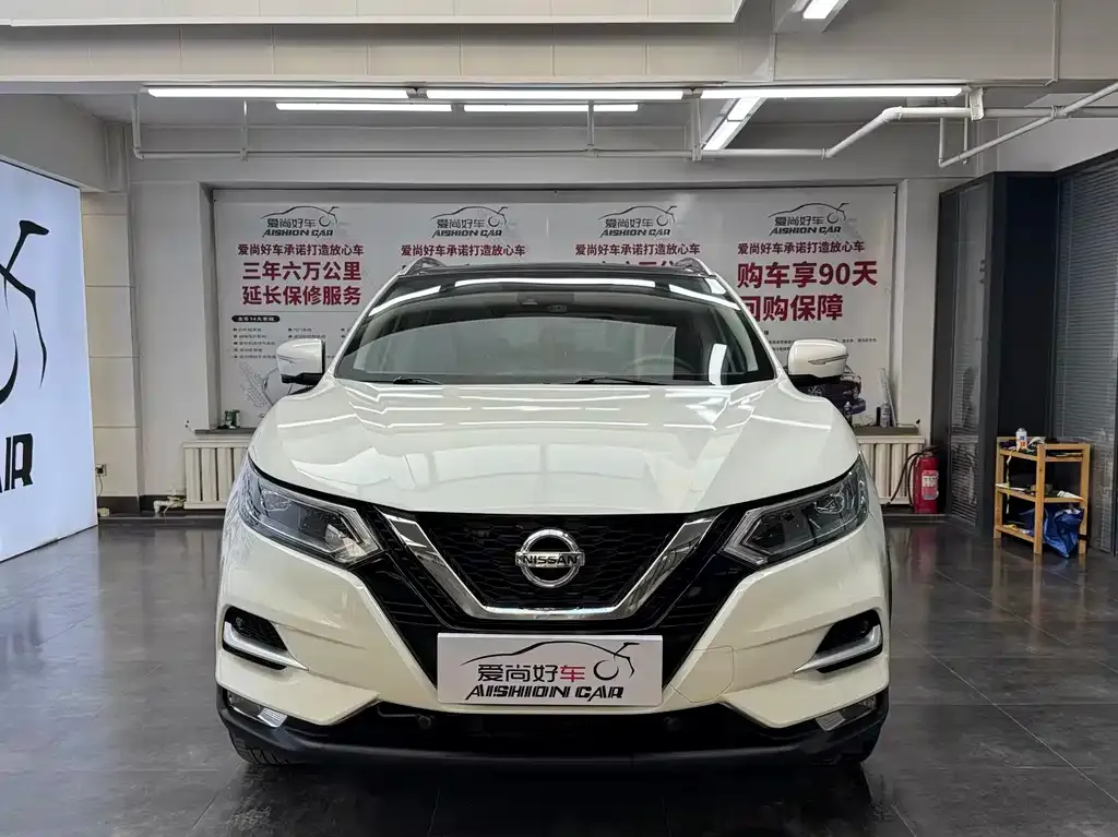 Nissan Qashqai — фото 7