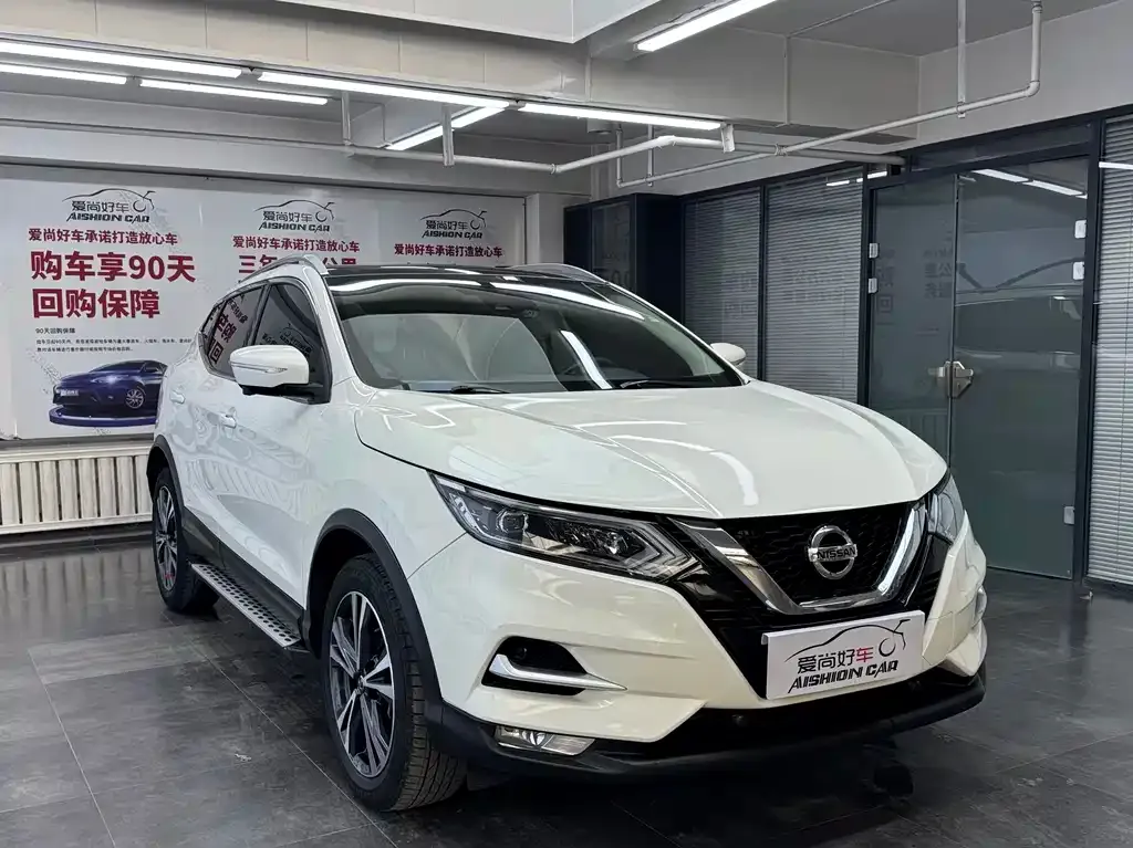 Nissan Qashqai — фото 5
