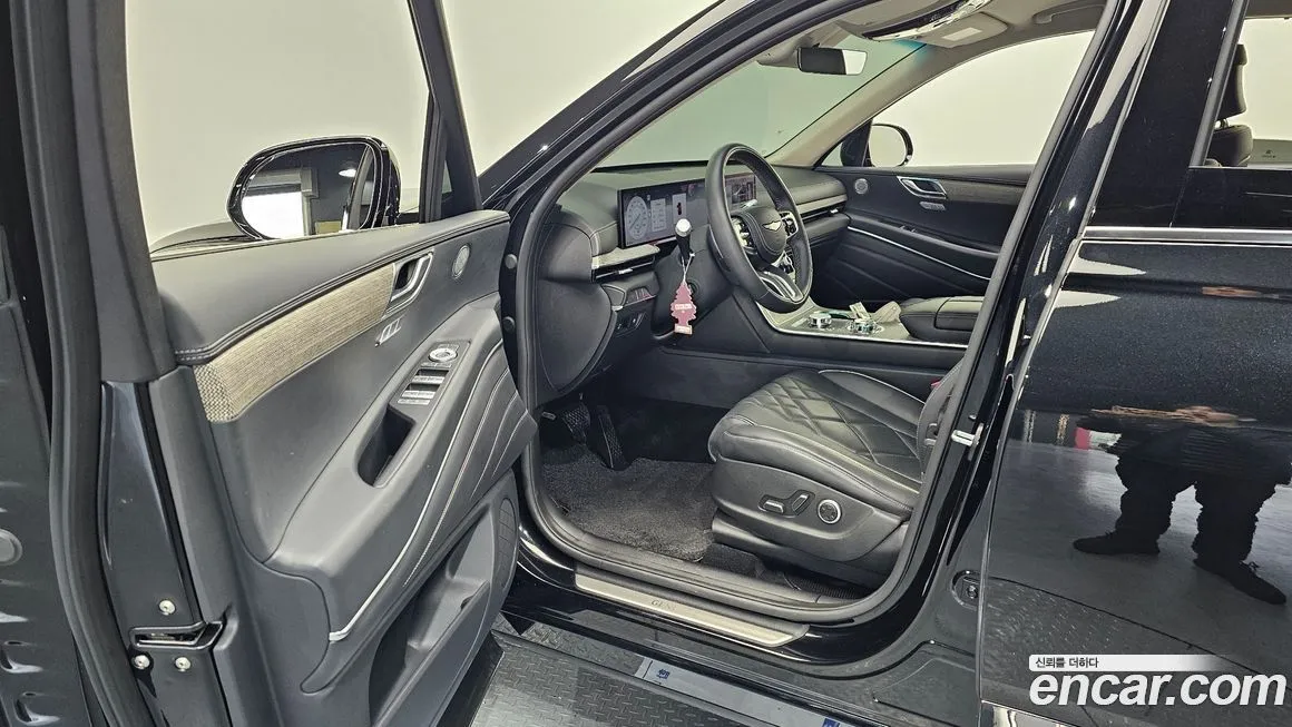 Genesis GV80 — фото 10
