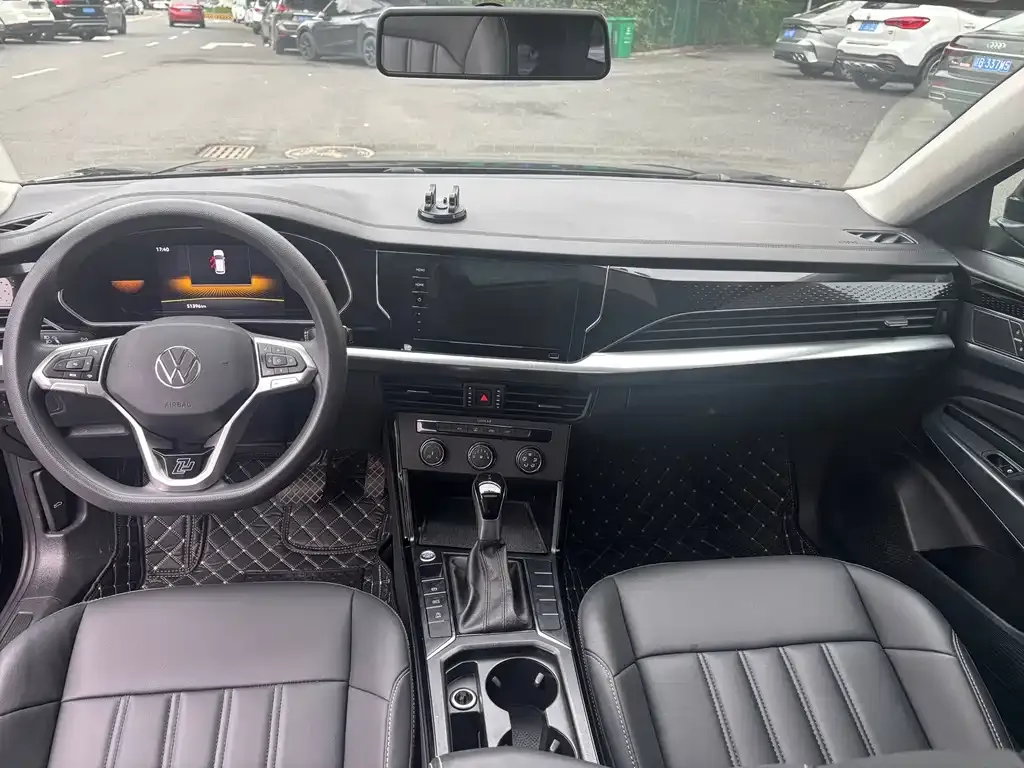 Volkswagen Passat — фото 2