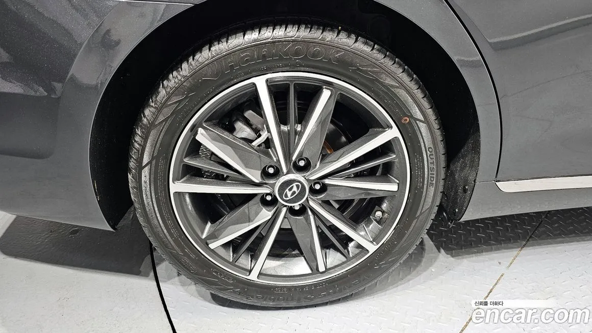 Hyundai Grandeur — фото 10