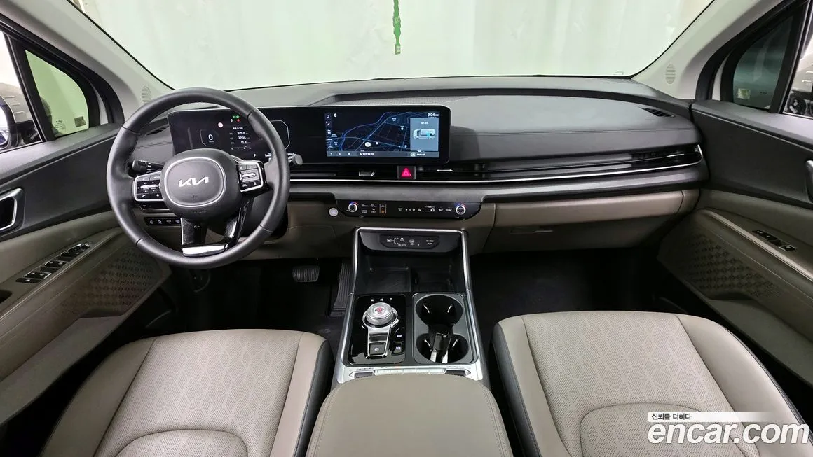 Kia Carnival — фото 10