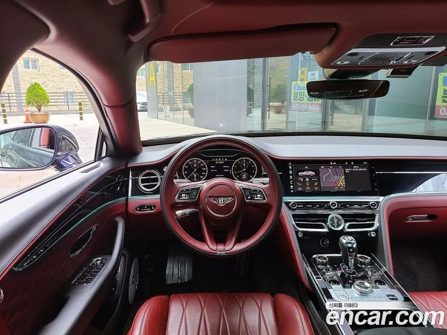 Bentley Flying Spur — фото 4