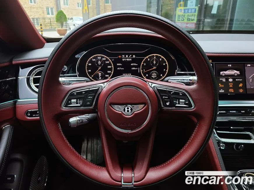 Bentley Flying Spur — фото 2