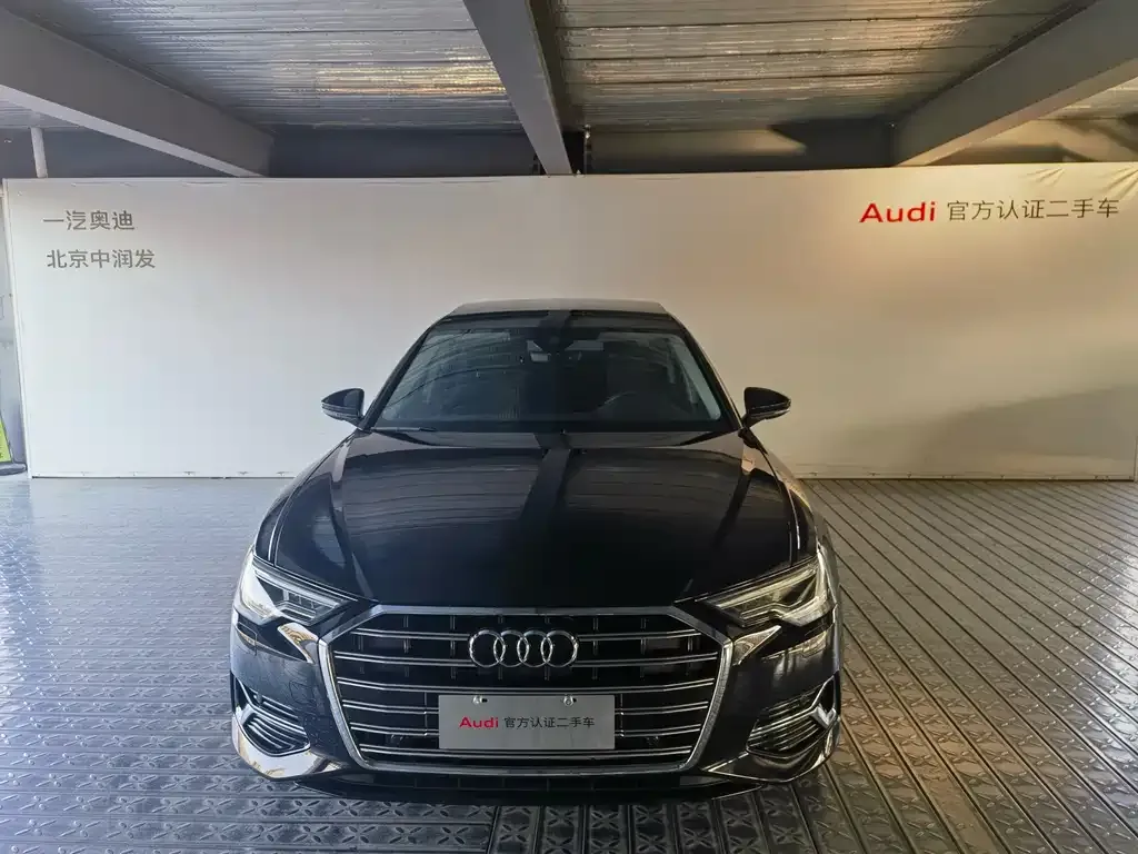Audi A6L — фото 7