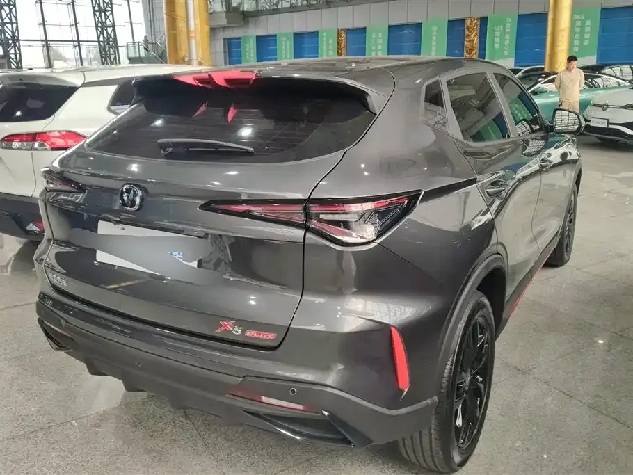 Changan X5 PLUS — фото 8