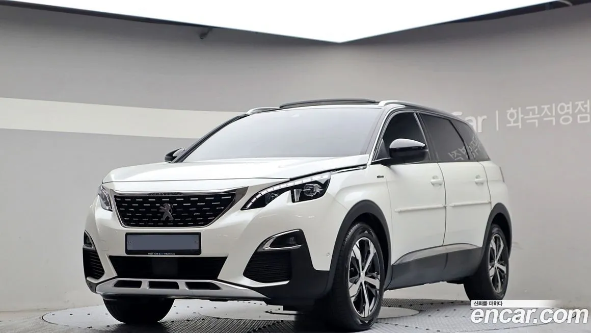 Peugeot 5008 — фото 1