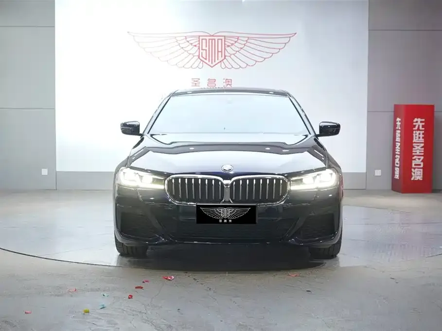 BMW 5 Series (Import) — фото 2
