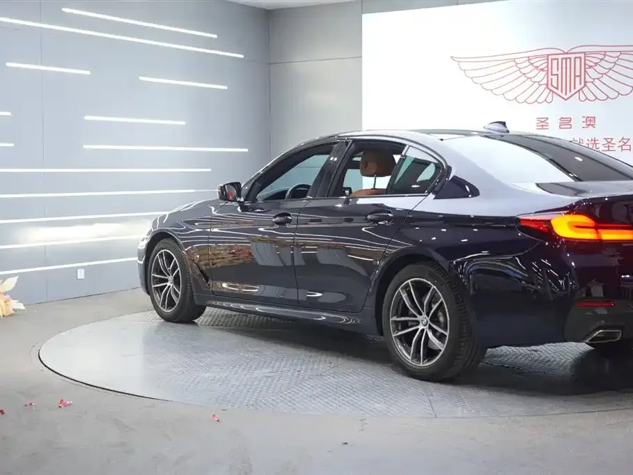 BMW 5 Series (Import) — фото 5