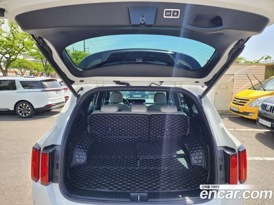 Kia Sorento — фото 5