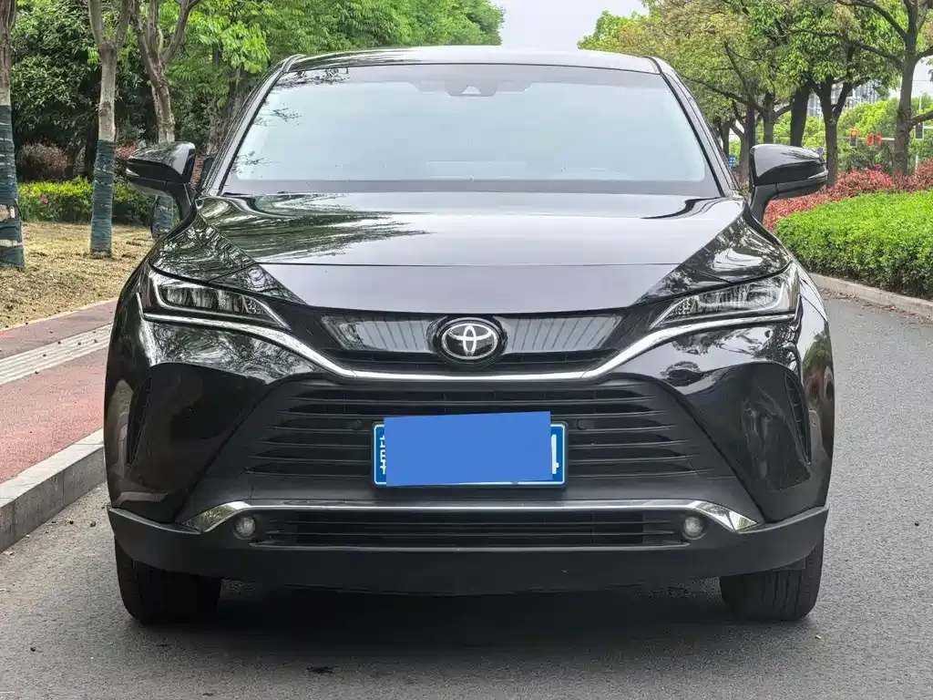 Toyota Harrier — фото 9