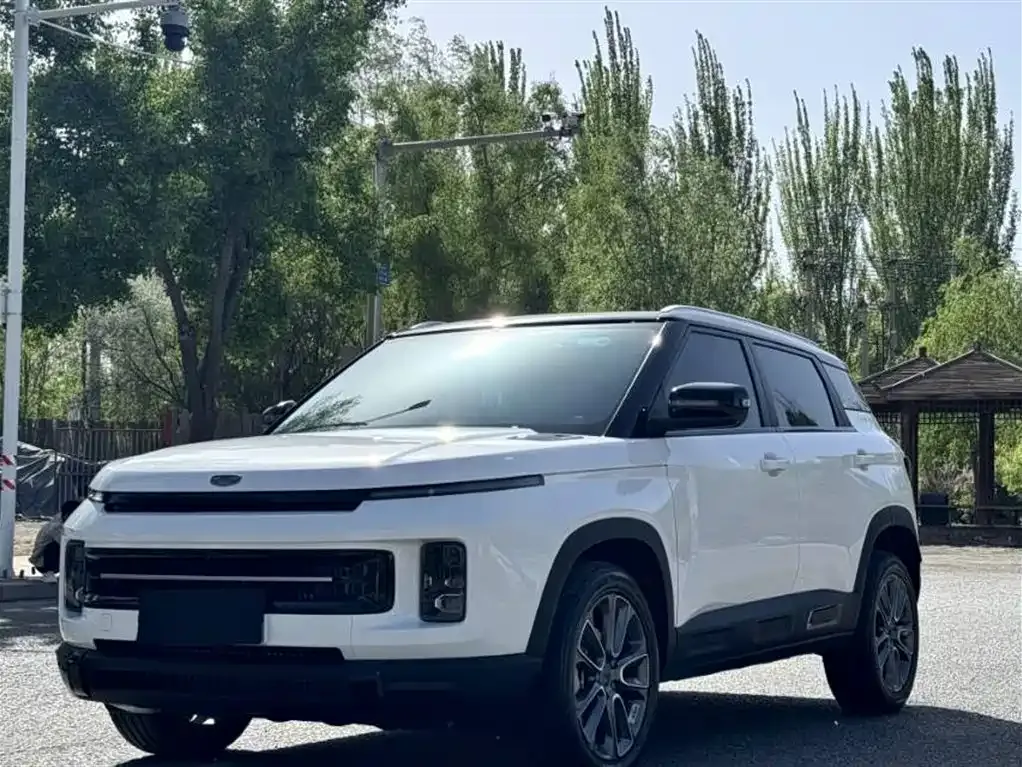 Geely Icon — фото 1
