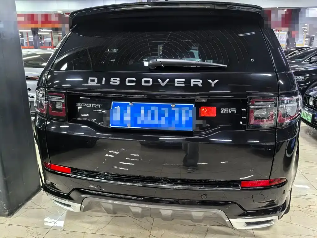 Land Rover Discovery Sport — фото 10