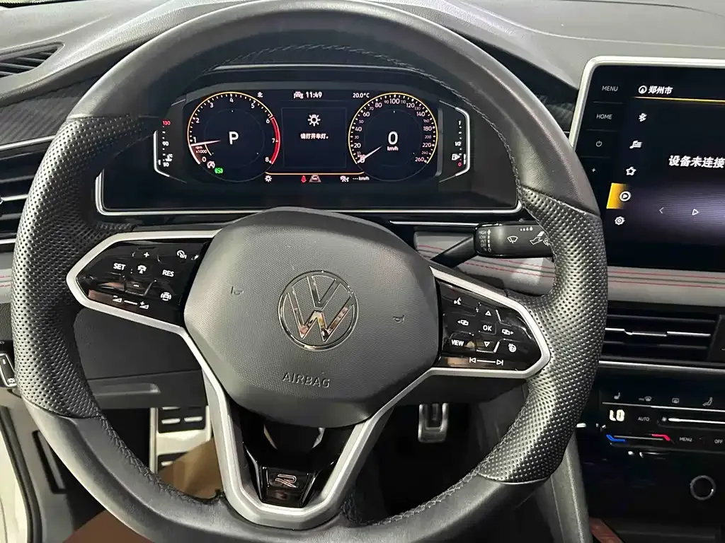 Volkswagen Tiguan X — фото 8