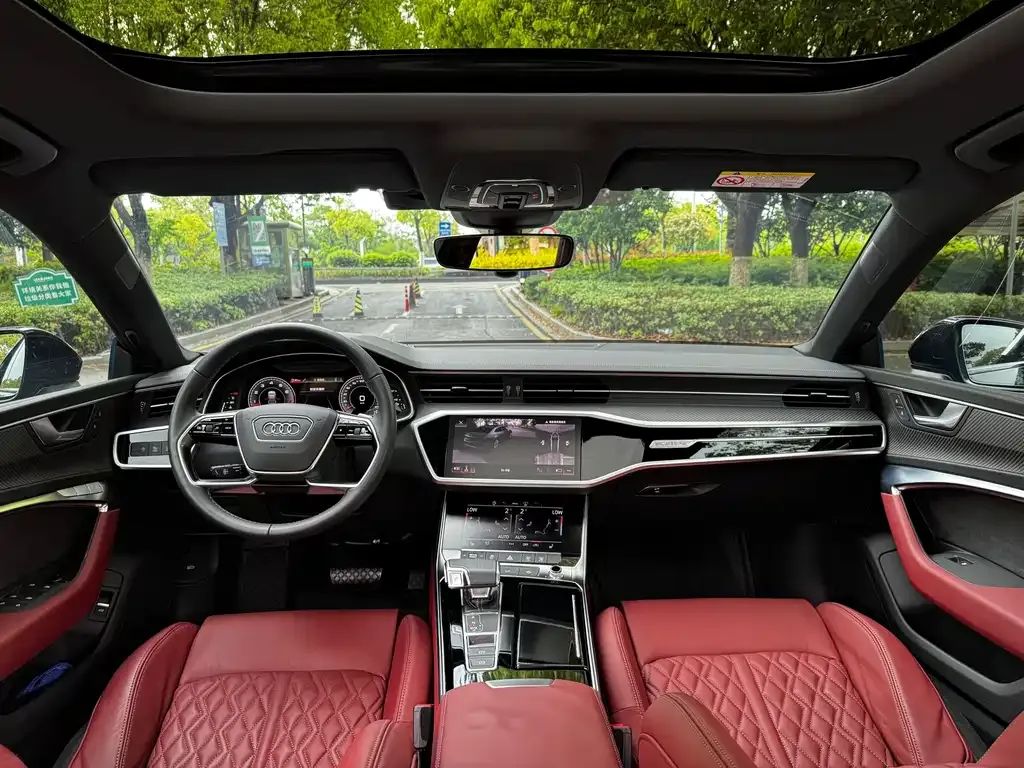 Audi A7L — фото 4
