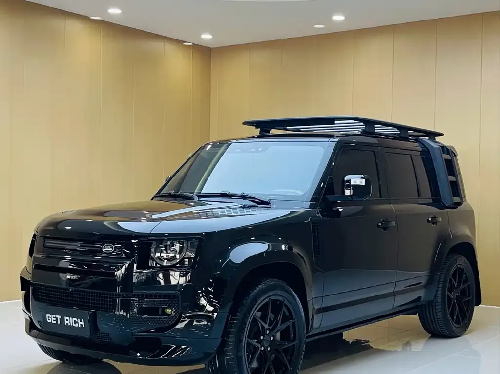 Land Rover Defender — фото 1
