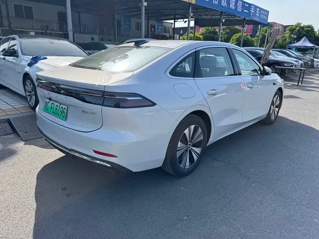Geely Galaxy A7 — фото 6