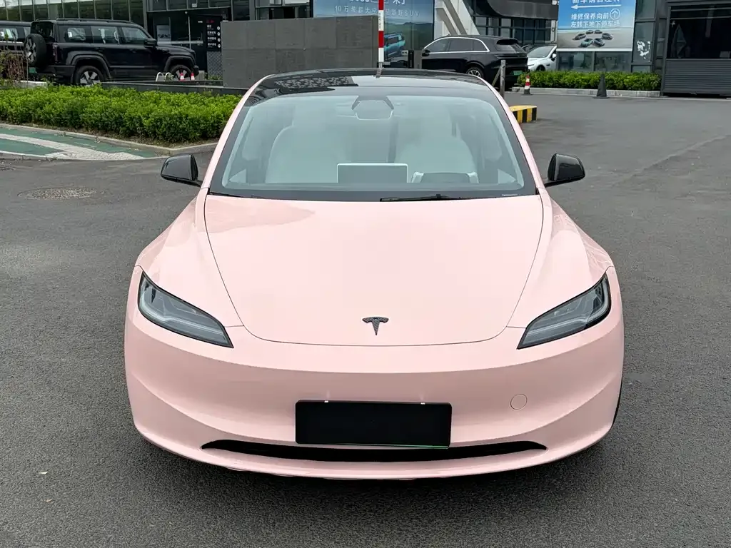 Tesla Model 3 — фото 5