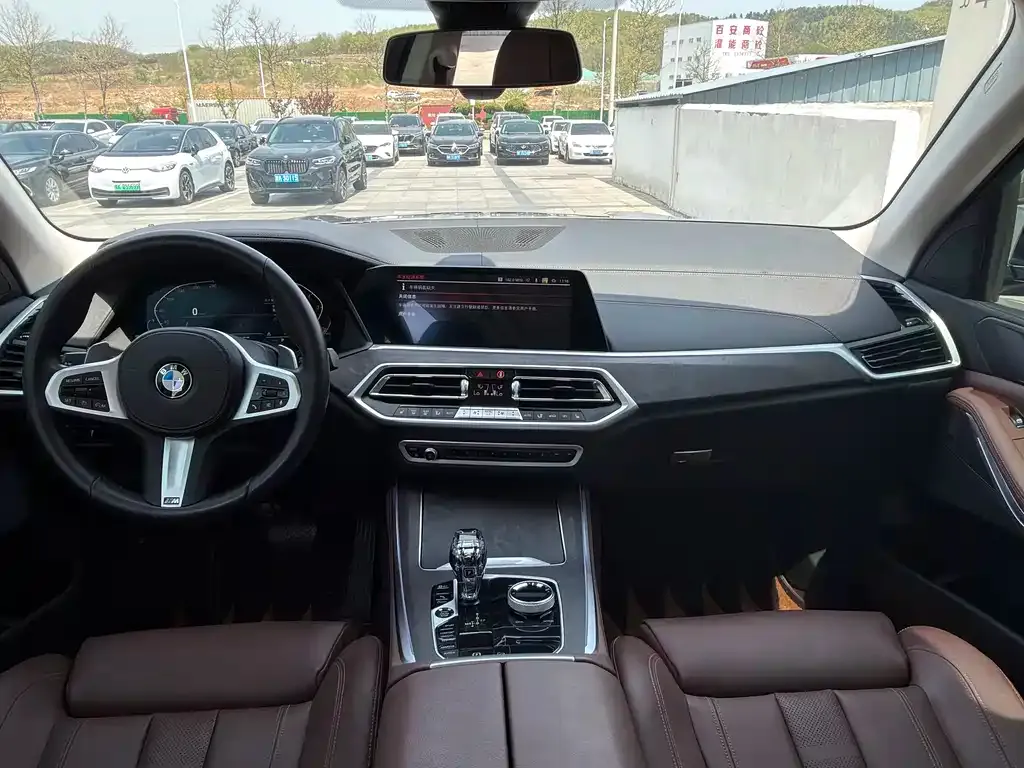 BMW X5 (Import) — фото 8