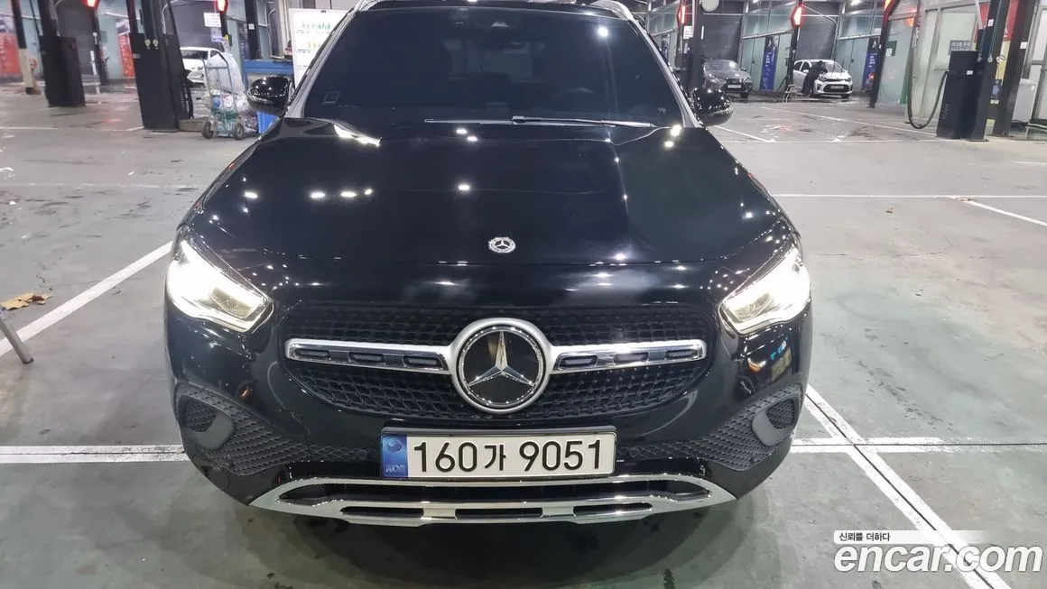 Mercedes-Benz GLA-Class — фото 1