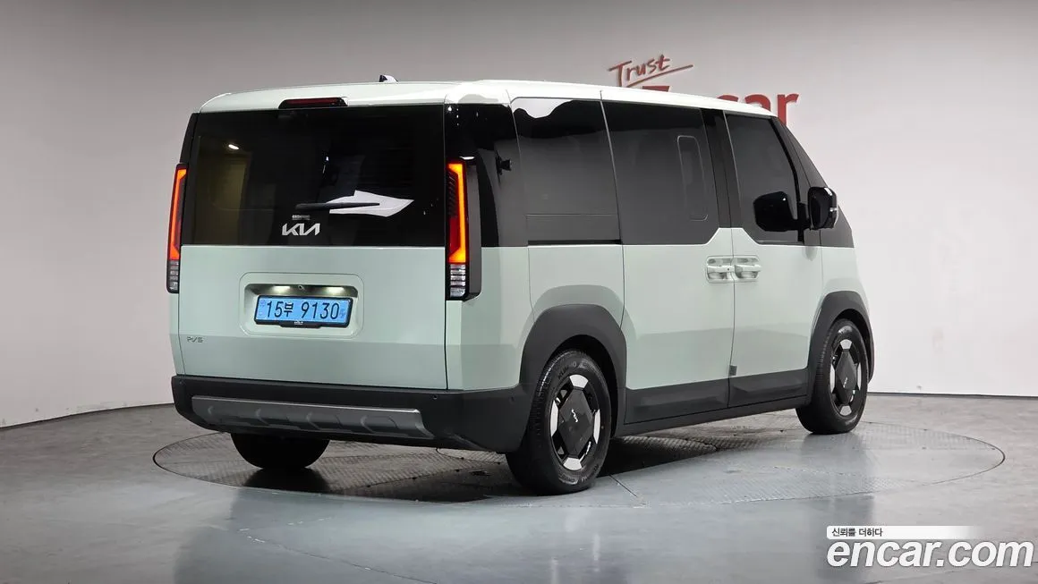 Kia PV5 — фото 4