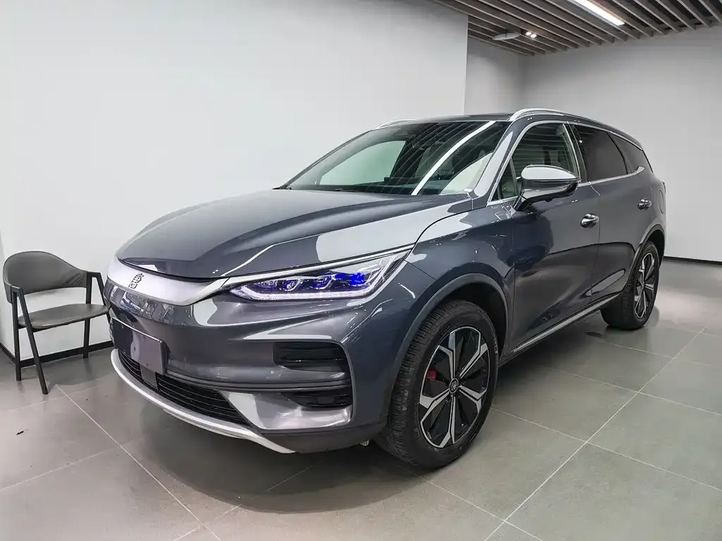 BYD Tang New Energy — фото 1
