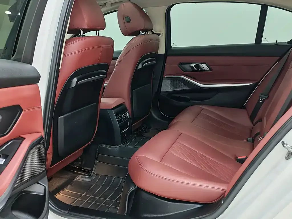 BMW 3 Series — фото 10