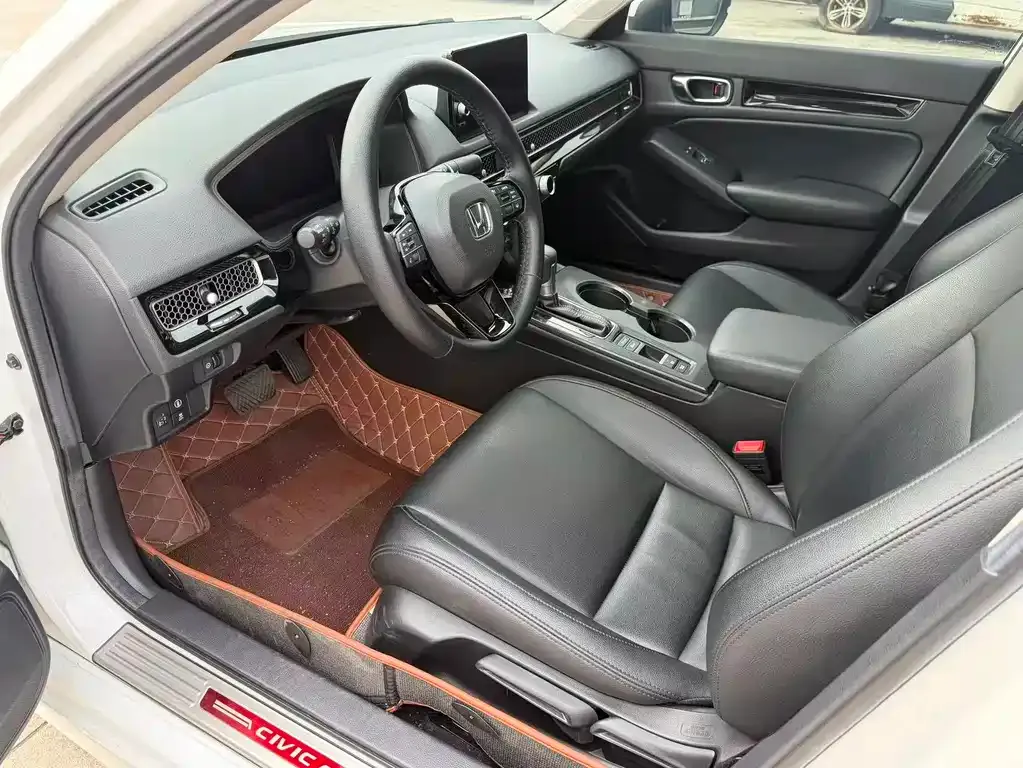 Honda Civic — фото 4