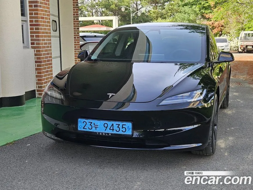 Tesla Model 3 — фото 10