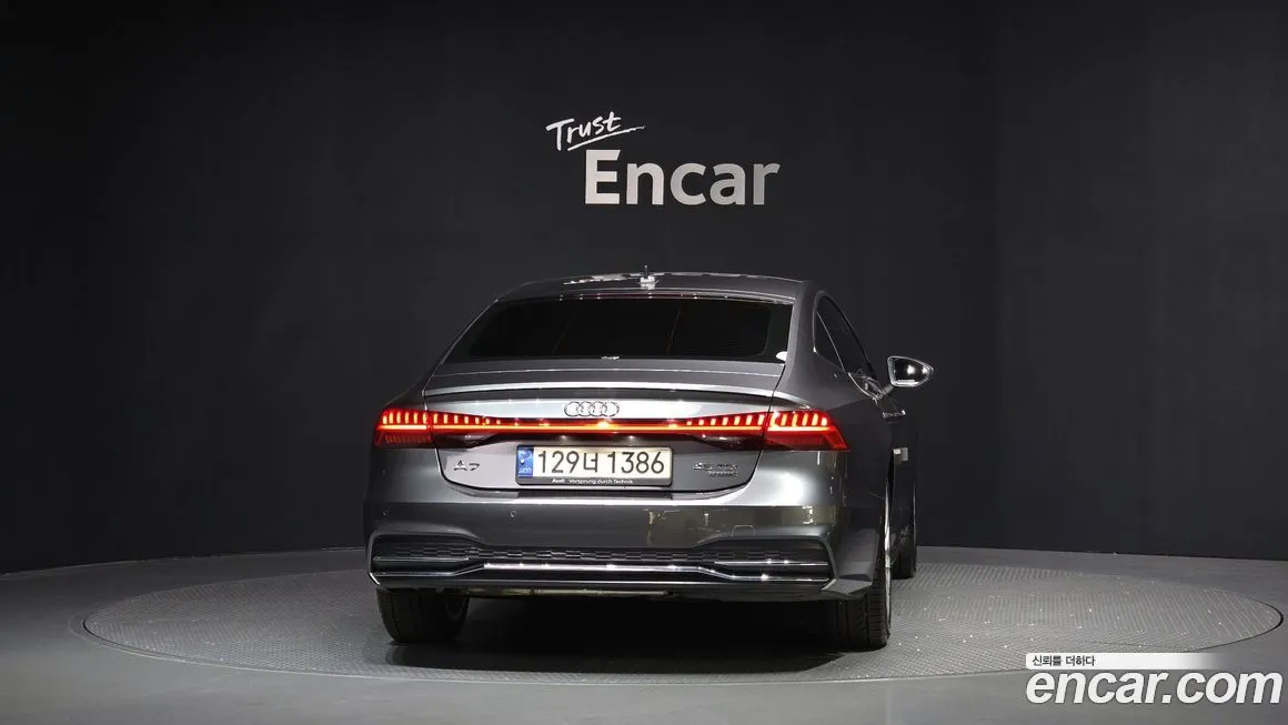 Audi A7 — фото 4