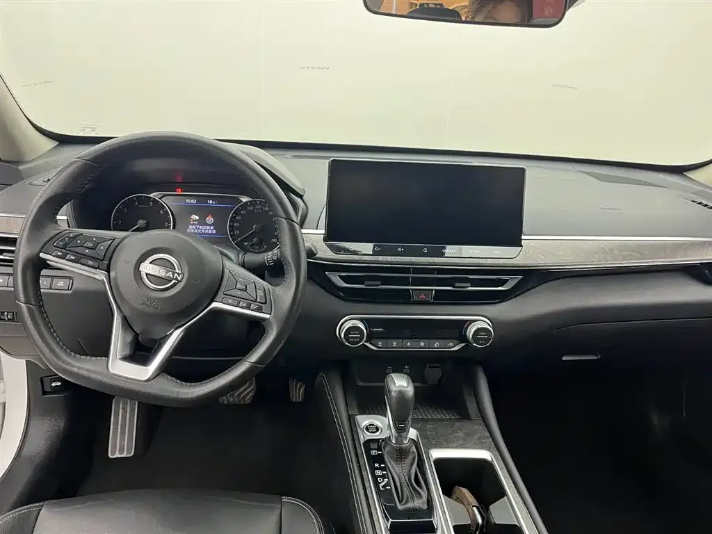 Nissan Teana — фото 4