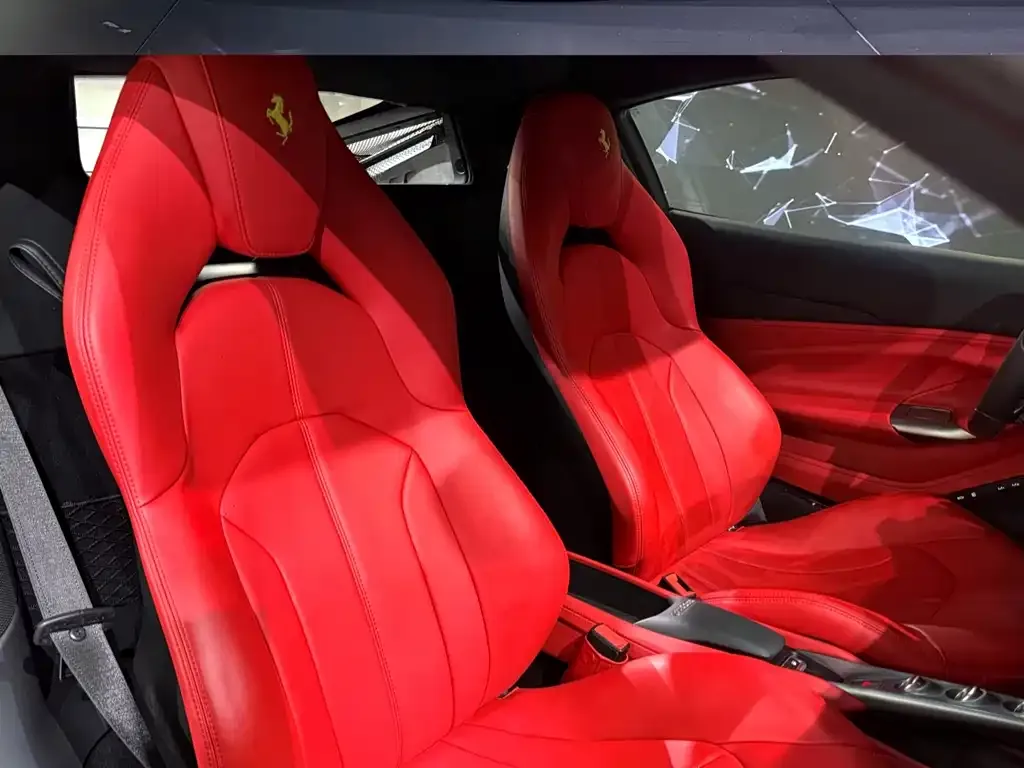 Ferrari F8 — фото 8