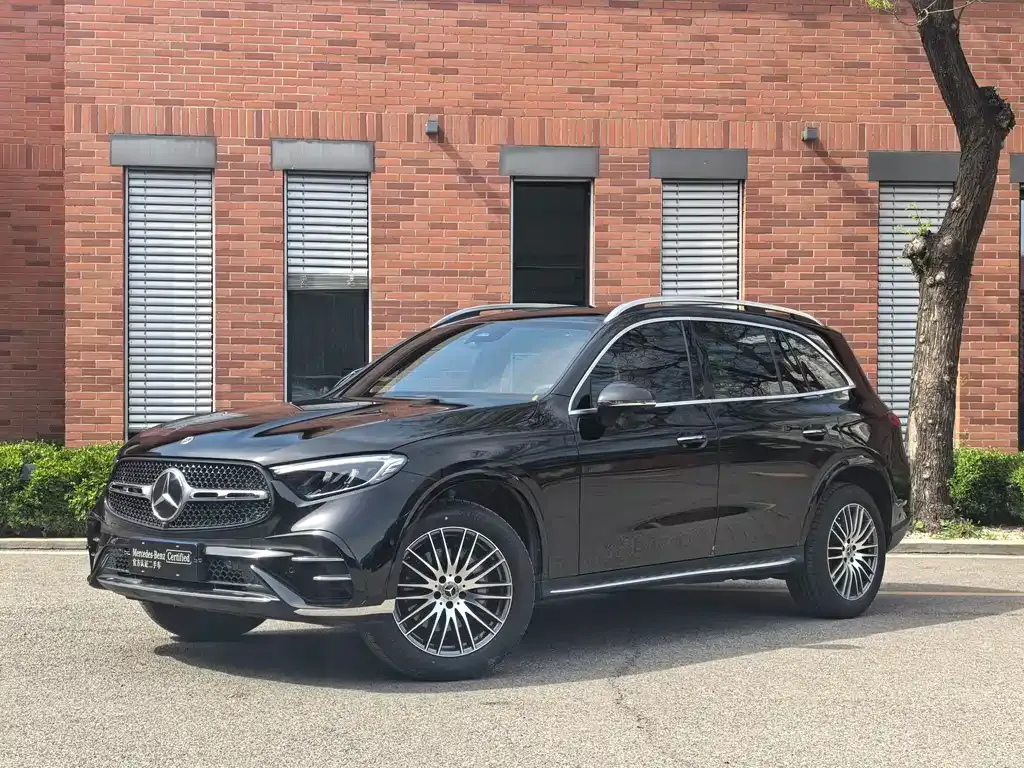 Mercedes-Benz GLC — фото 1