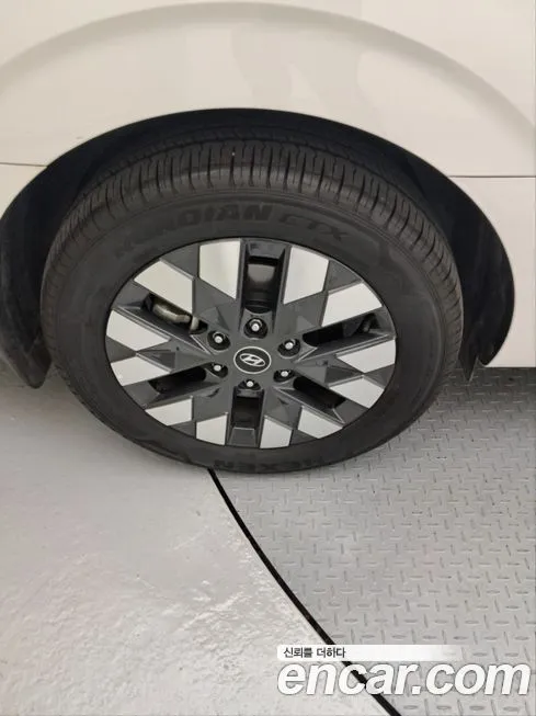 Hyundai Staria — фото 3
